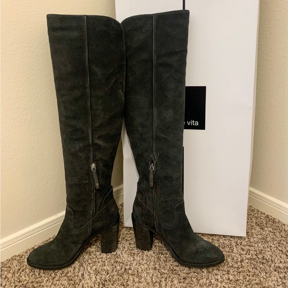 Gently worn - Over the knee suede Dolce Vita boots - Picture 2 of 6